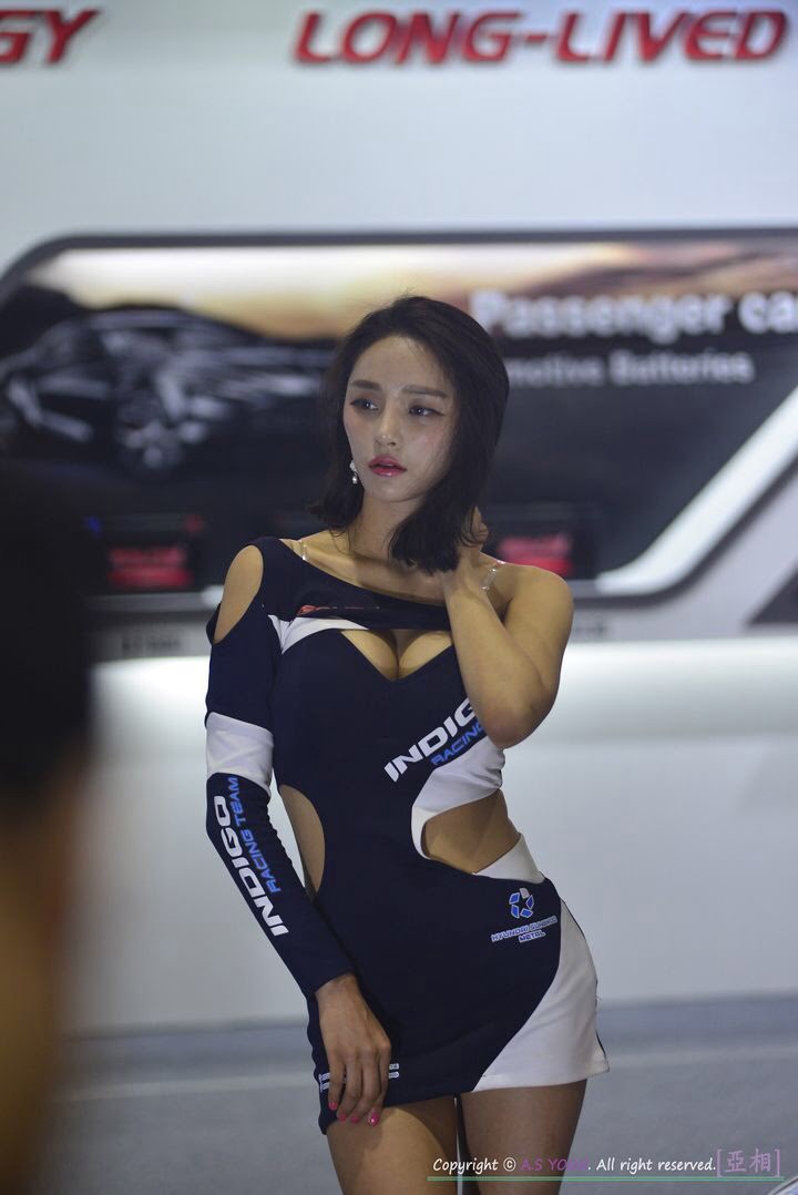 korean racing model seo yeon 11